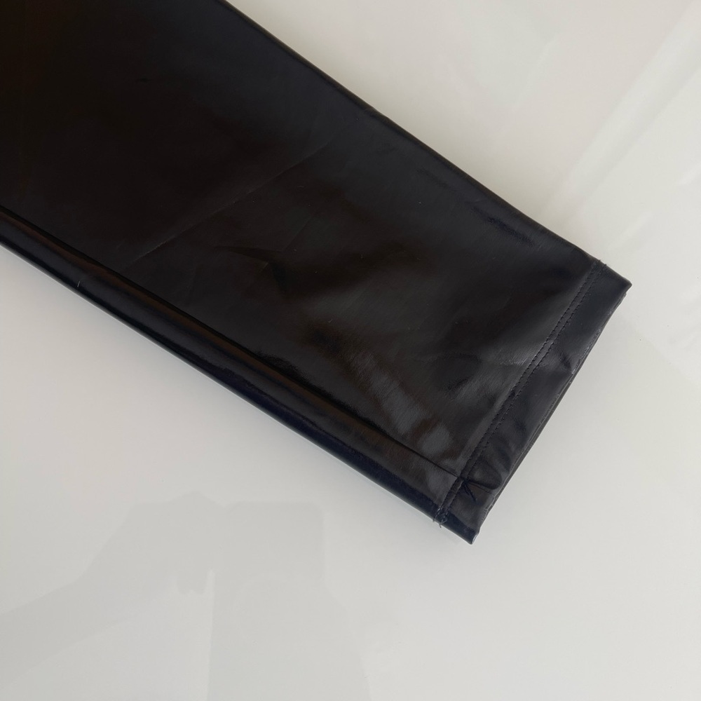 H&M Divided black faux pantent leather vinyl leggings - Picture 7 of 14